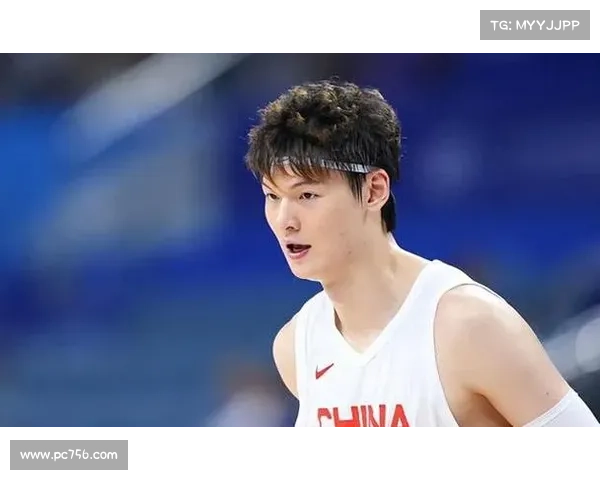 CBA季后赛12进8：上海首节26-23广东，王哲林7分&徐杰8分