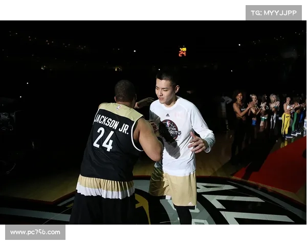 NBA全明星名人赛:吴亦凡麦蒂率加拿大获胜 NBA全明星名人赛:吴亦凡麦蒂率加拿大获胜