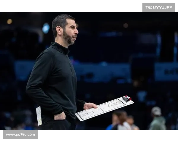 三球缺阵！黄蜂主帅：可能会让达米恩-鲍或者弗林更多地参与控球