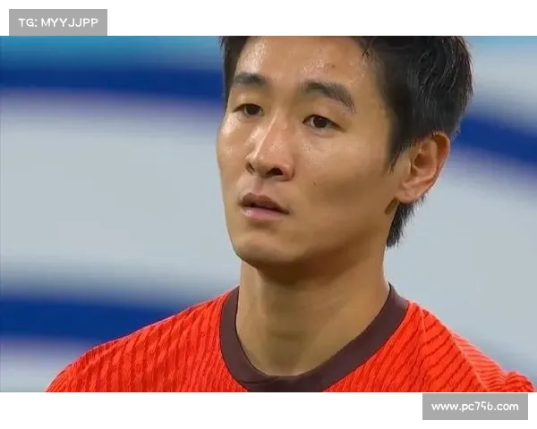 中国0-1乌兹连续两年中国杯垫底 韦世豪粗野铲球致对手重伤 中国0-1乌兹连续两年中国杯垫底 韦世豪粗野铲球致对手重伤